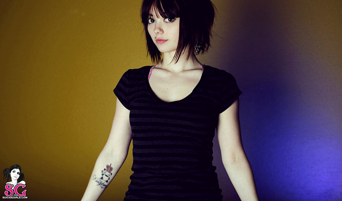 sglovexxx:  Soya Suicide
