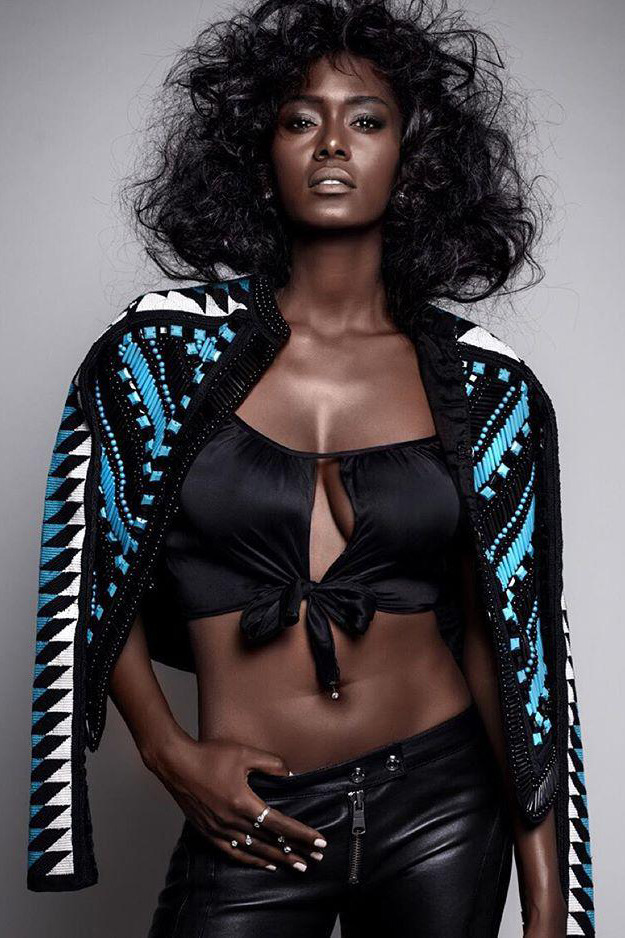 multiculturalmodels:  TAHUONIA RUBEL  @tahuonia 