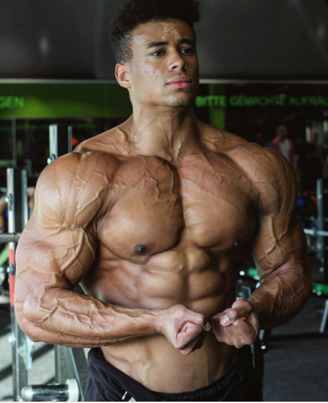 dafyddbach: Austrian Bodybuilder Onome Egger For more muscle hunkery follow @dafyddbach