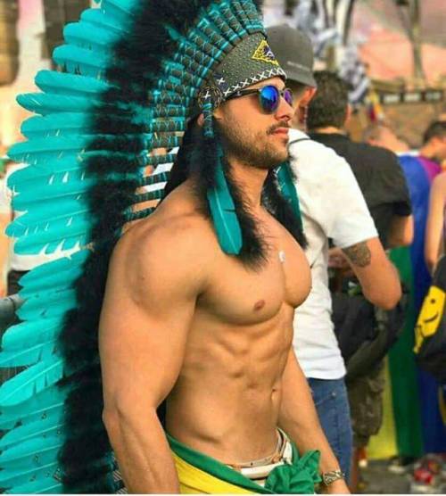 Sexy Muscle Guys