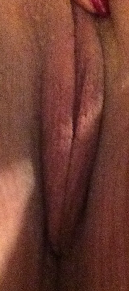 luvshotsex:  @bassetthound77 &amp; @snail-7, per your request. 💋