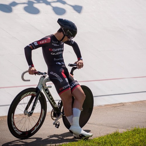 gophrettepower:  #velo #velodrome #bromont #quebec #canada #bike #bicycle #bicyclette #trackbike #tr