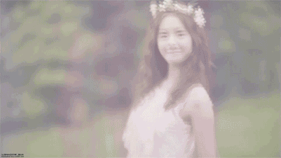 theshadow-boa:  Goddess Yoong~<3 From GIRL DE PROVENCE SNSD CF(Already slowed down the GIFs but i