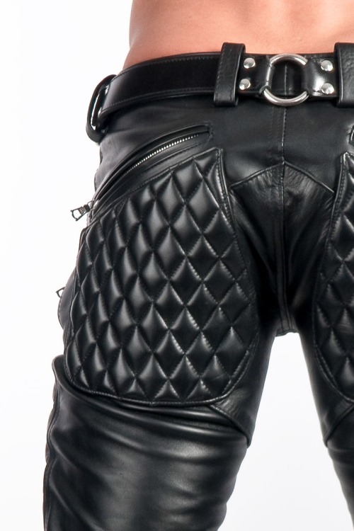 leathergearguy:GREAT !!!