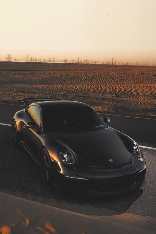 thelavishsociety:  Porsche GT3 by Aleksandr Markovsky | LVSH