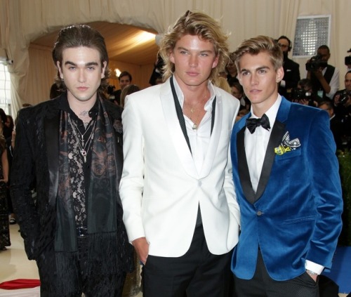 Presley Gerber, Jordan Barrett and Gabriel Kane Day-Lewis with Topman at the 2017 Met Gala. 