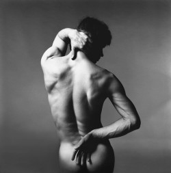 the60sbazaar:  Rudolf Nureyev by Richard