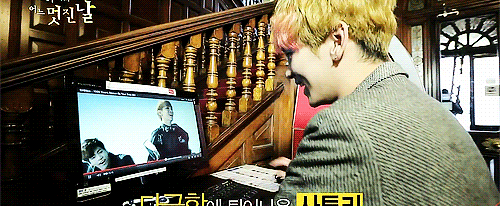 shawollet:  Key laughing at himself   