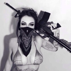 My tattooed gun girls!