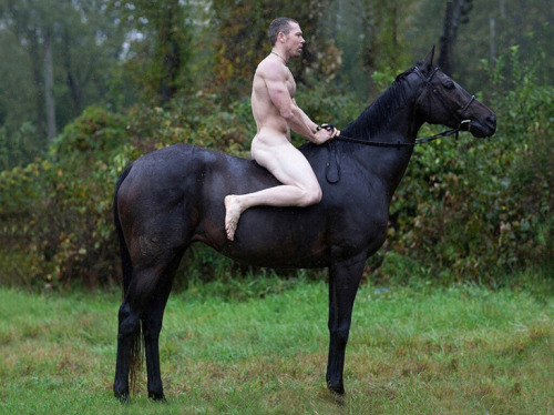 mansexfashion:  Photographer:  Nick TurnerMan+Sex=FashionFollow Me on Instagram 