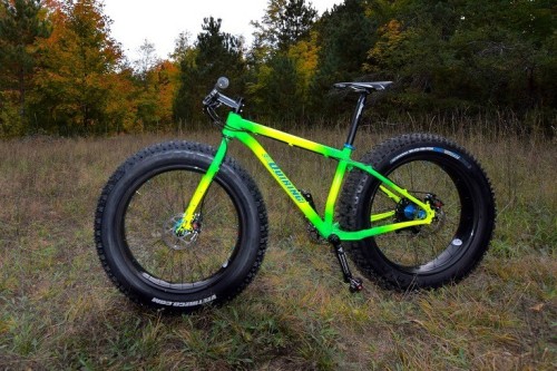 fatbikedotcom:  Quiring Triple B - Complete Build bit.ly/1Lr1M5S