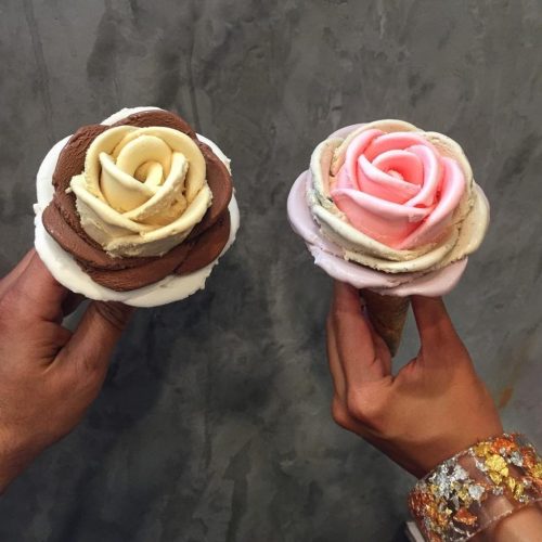 mymodernmet:  Delightful Rose-Shaped Scoops of Gelato Are Popping Up All Over Instagram