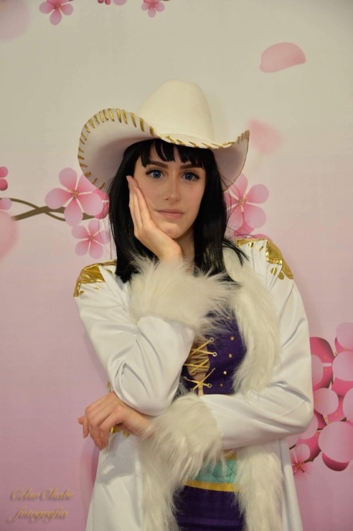 katsurap-dayo:Finally cosplayed Nico Robin - Miss All Sunday version and loved it so much I wanted t