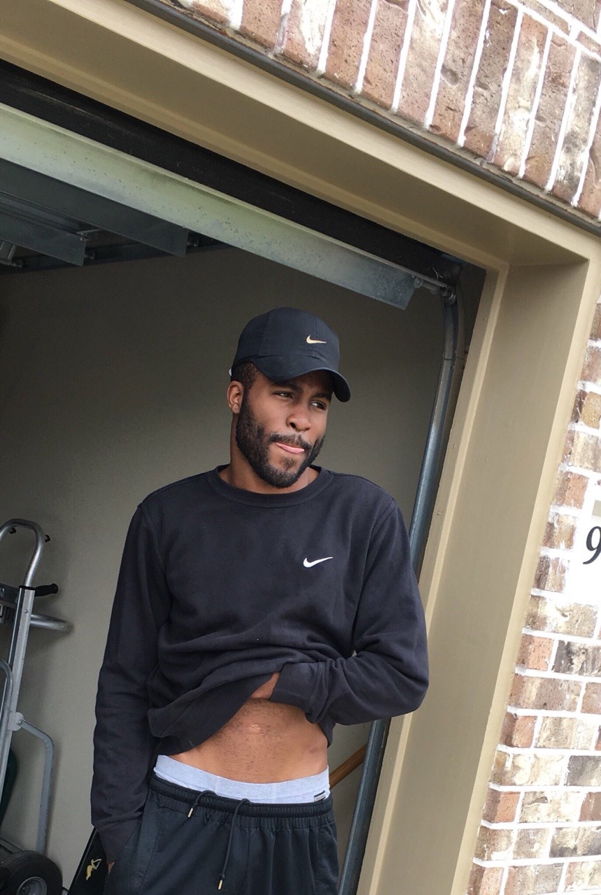 boyy-bait:  hottestmenontheplanet:  When he’s literally tall dark and handsome
