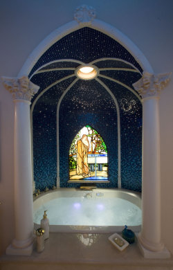 bettybonesco:  zumaddy:  The bathroom inside one of Disneyland’s ‘Dream Suites’. The alcove is decorated with hundreds of stars, and the soothing Symphony No. 6 from “Fantasia” fills the room.   