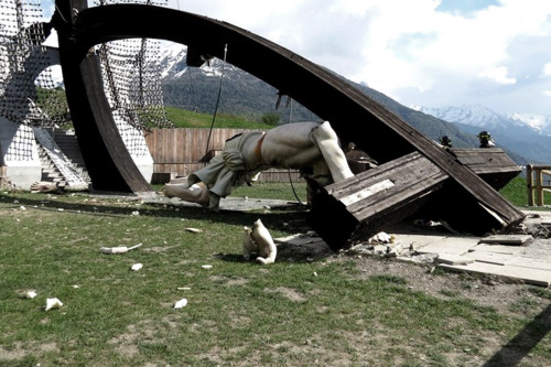 speciesbarocus: Giant crucifix constructed to honor Pope John Paul II collapses near the village of 