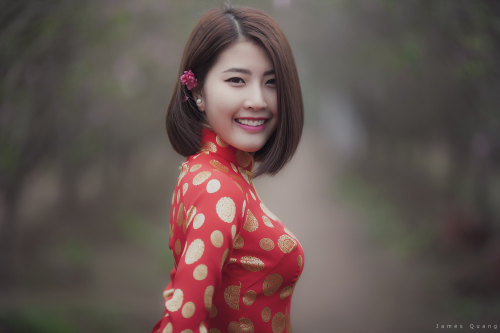  Vietnamese long dress (Ao dai) bởi Beauty Collection Qua Flickr: Photo backup https://flic.kr/s/aHs