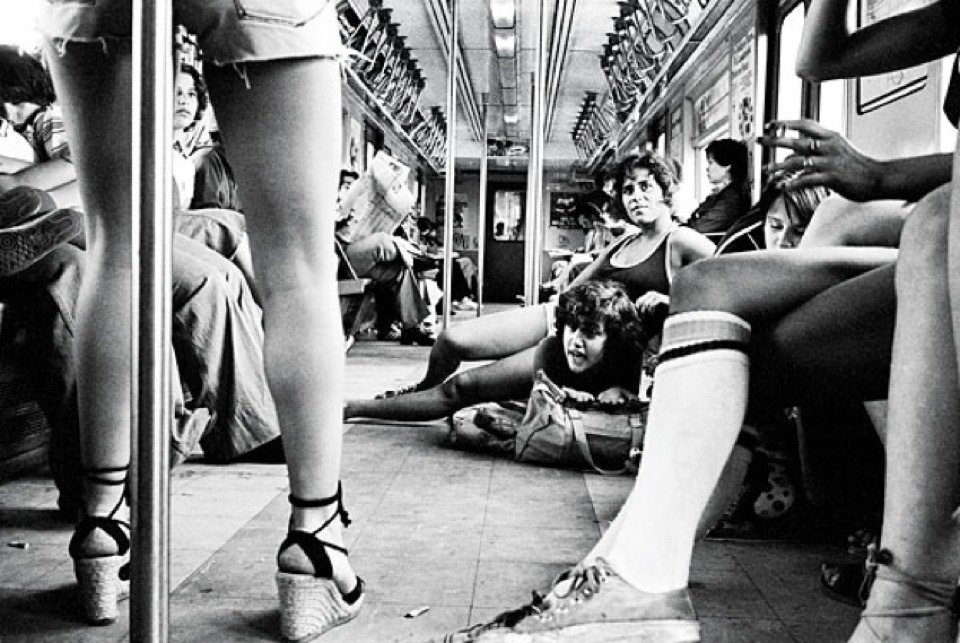 nycnostalgia:  Wrestling on the A train, 1978 