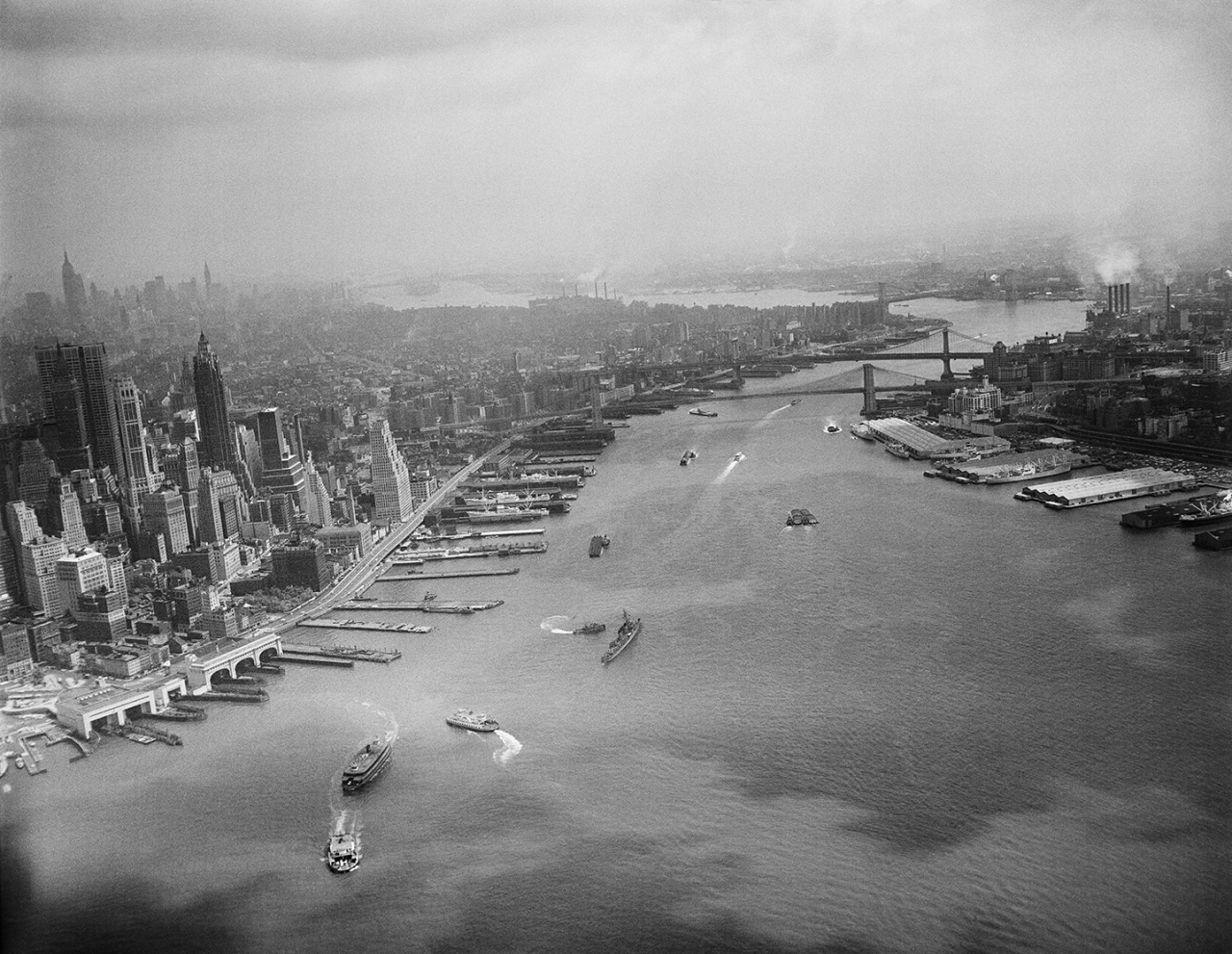 Aerial view of the East River, May 1960.
Just one of our stunning images of the Brooklyn Waterfront that will be on display at Photoville in Brooklyn Bridge Park starting today.
The exhibit will be on view from Friday September 11, through Sunday,...