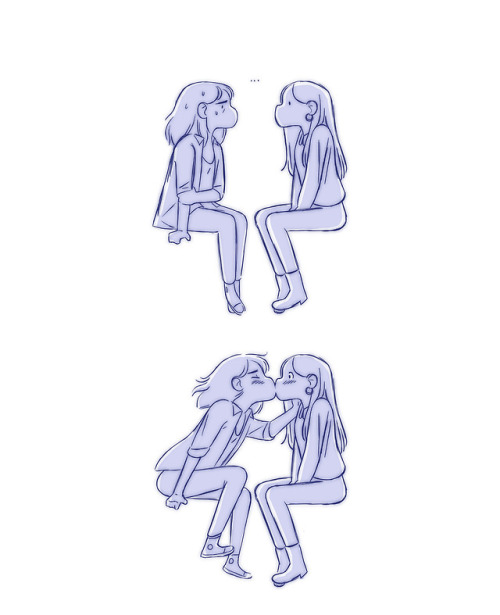 First Kiss And Some Kind Of Weird Accidental Coming Out