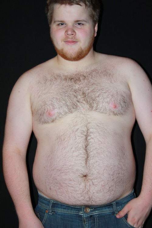 kabutocub:  randomguysandstuff:  I don’t know who this cutie is, but I would like