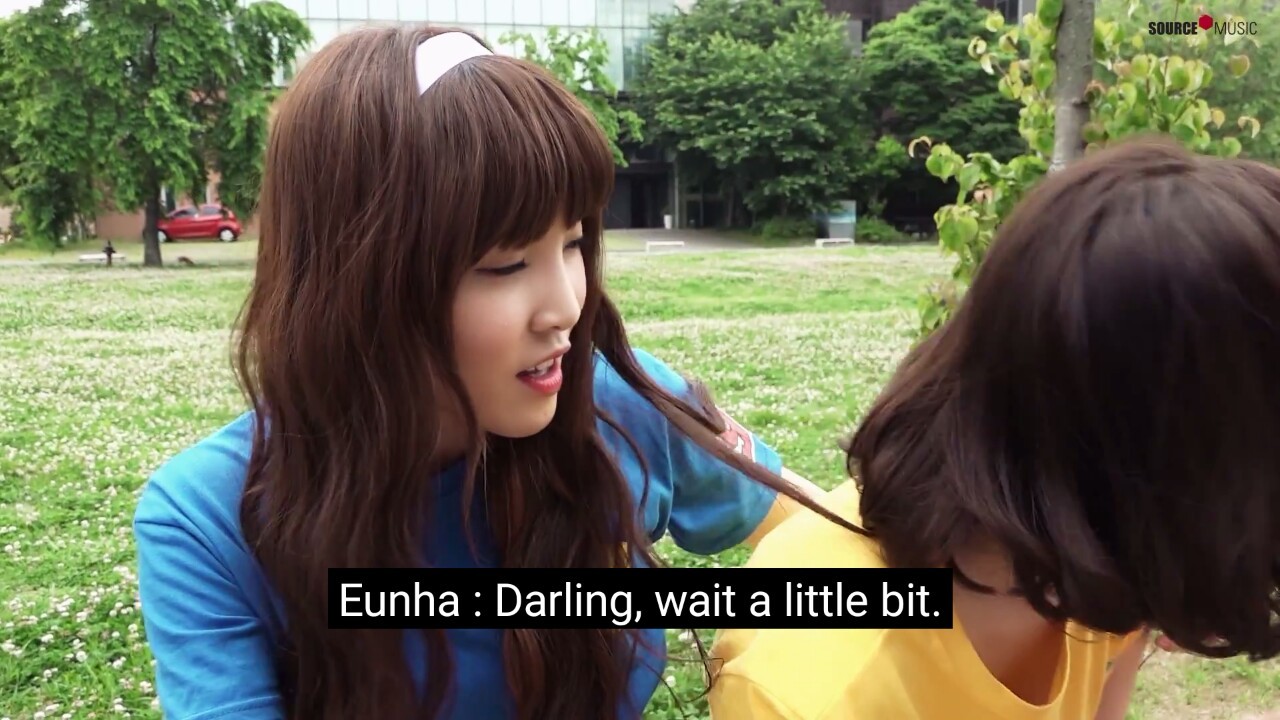 mooooosa:  I can’t believe Eunha proposed to 2 people in less than a minute