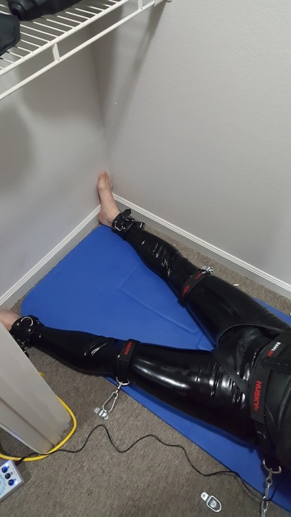 glychlock: The Boy needed some time locked away. Enjoying the electro in his home. The camera helps 