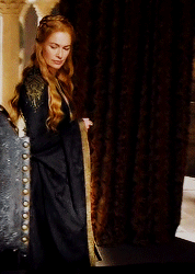 rubyredwisp: Lannister Meme: [¼] costumes/hairstyles → Cersei Lannister