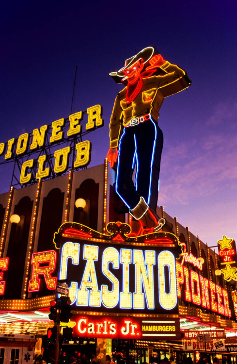 fremont street - las vegas (1992)