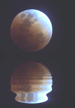 trillista-goth:  Full Moon (via connieleeann.tumblr.com)  WWW.TRILLISTA-GOTH.TUMBLR.COM