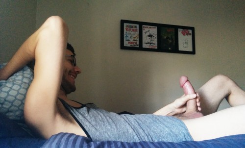...AND YET ANOTHER UNNECESSARY GAY NUDITY BLOG