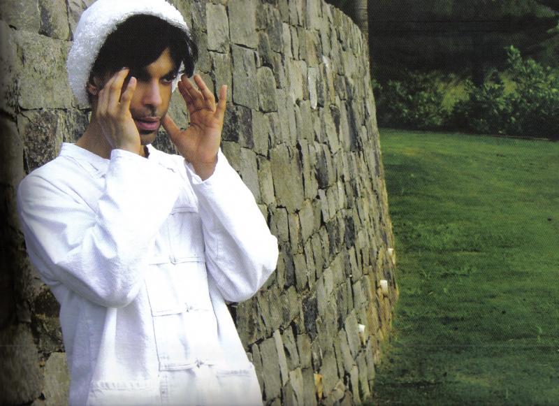 sacredarch: sacredarch:  Prince in Hawaii: An Intimate Portrait of an Artist by Afshin