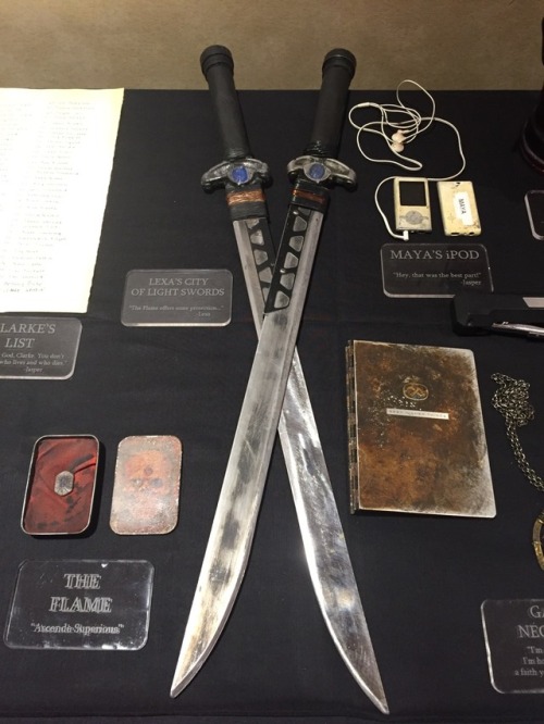 thedrdonut: CLEXA PROPS There are props being shown at Unity Days 2018. I took pictures of all the C