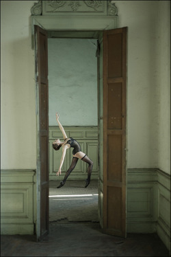 Ballerinaproject:  Katie - Barracas, Buenos Airesoutfit By Wolfordfashionfollow The