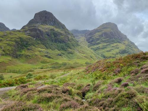 expressions-of-nature:Portree, United Kingdom by Agnieszka Mordaunt