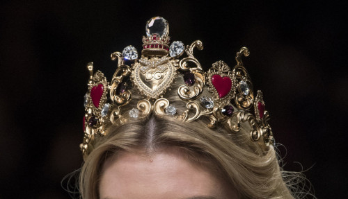 themakeupbrush:Dolce & Gabbana S/S 2019