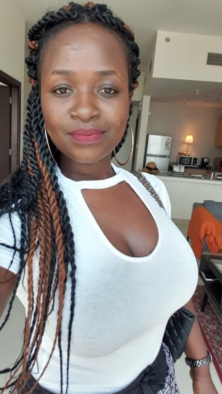 princejazziedad:DeliciouslyCurvy . Busty'Loose. DarkSkinned MamiMizz_Lixy&hellip;&hellip;&hellip;.💛🧡♥️
