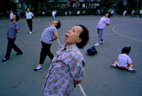 nickjonastillhasdiabetes: Chinese immigrants in New York City | 1992 - 2011 Chien Chi Chang 