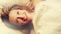 fiction-over-fact:  Olivia Dunham - 1x01 