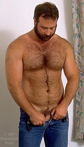 furscapes:  daddysdirtyboy:  WOOF!   Jack Radcliffe, aka Frank Martini (real name)