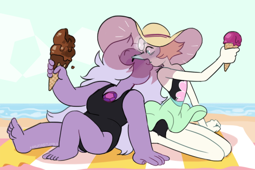 XXX egomatter:  pearls ice cream falls off the photo