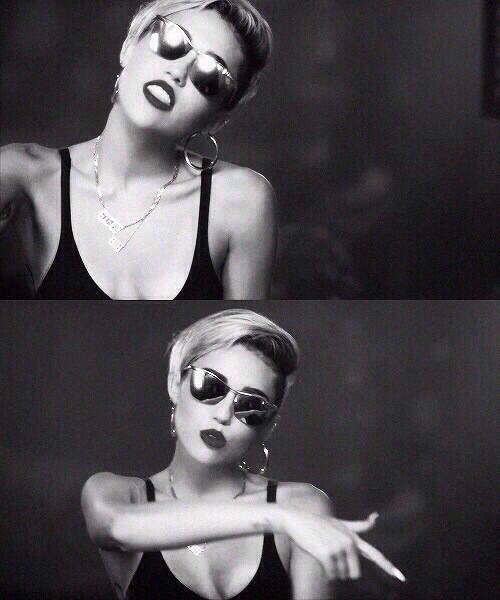 jvsxooxo:  jvsxooxo:  `i follow back, my blog, my world, my dreams, my love…. 