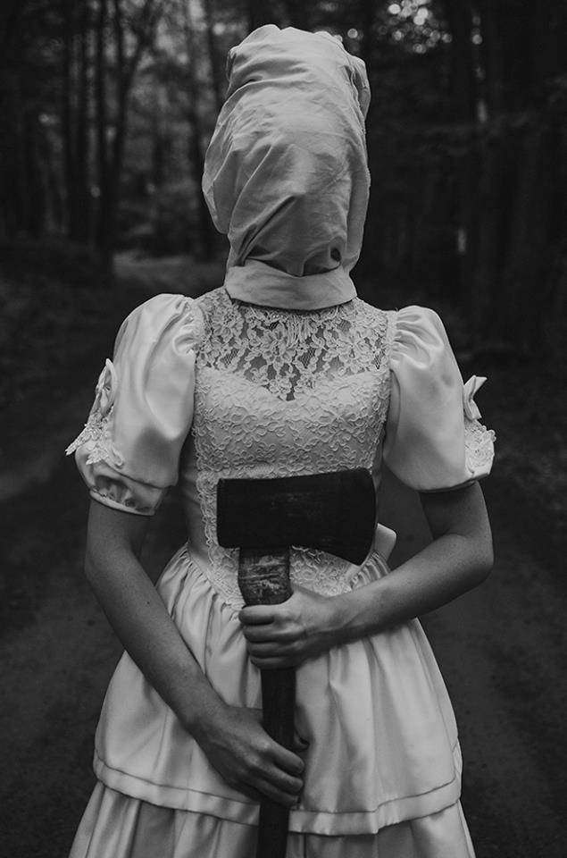 druggame:  creepyartetc:  Christopher McKenney More creepy art   Click Here to Promote