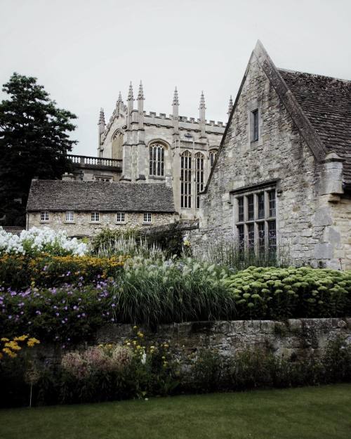 floralls:Oxford, Oxfordshire by Alixe Lay