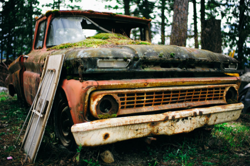 This chevy has seen better days.