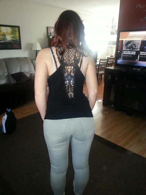 letsdegradeher:  sammielouisburg2:  Degrade me humiliate me expose me. Reblog if you like a sweet looking girl who deep down is just a cumwhore  Sammie Louisburg