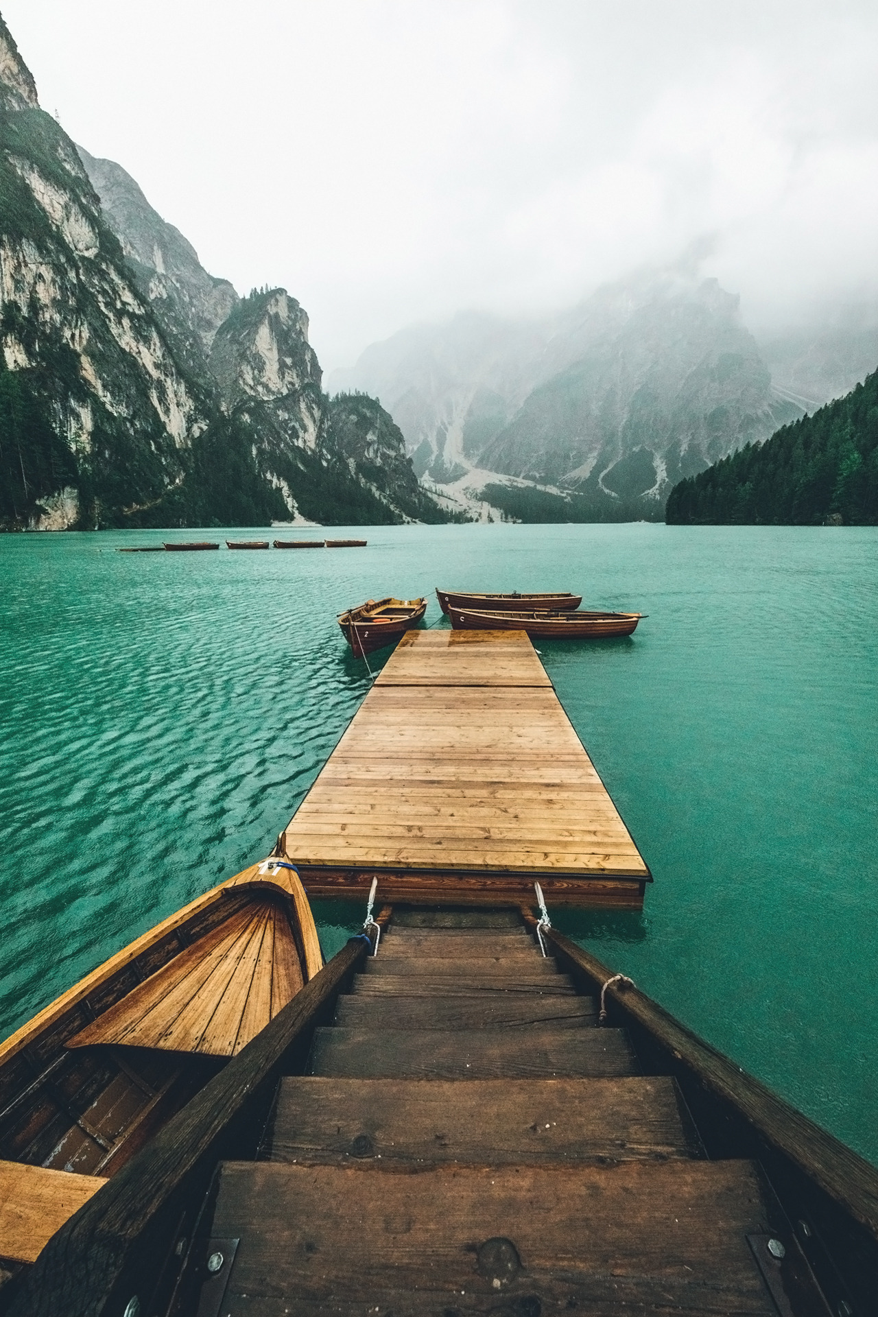 souhailbog:    Lago Di Braies, Italy By   Brendan Bannister