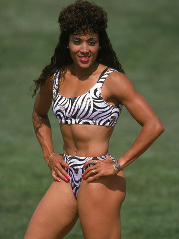 simplisticexistence:  iamblacknation:tontonmichel:brownglucose:Be clear though, Florence Joyner was the original fashion icon of track and field.  Iconic  OH YES ! -#BLACknation  Athletic & still rocking with the full set 💅 Yaaaassss.
