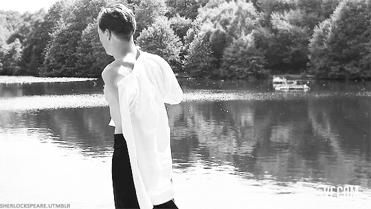 sherlockspeare:Benedict Cumberbatch’s Wet Dress Shirt ContestSorry for the long post. I think I fain