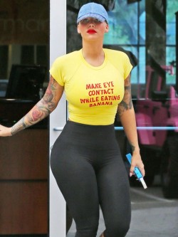 dailyactress:  Amber Rose 